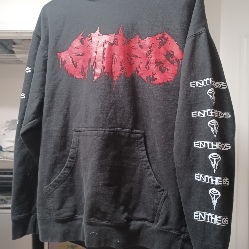 Black and Red Graphic Sweatshirt